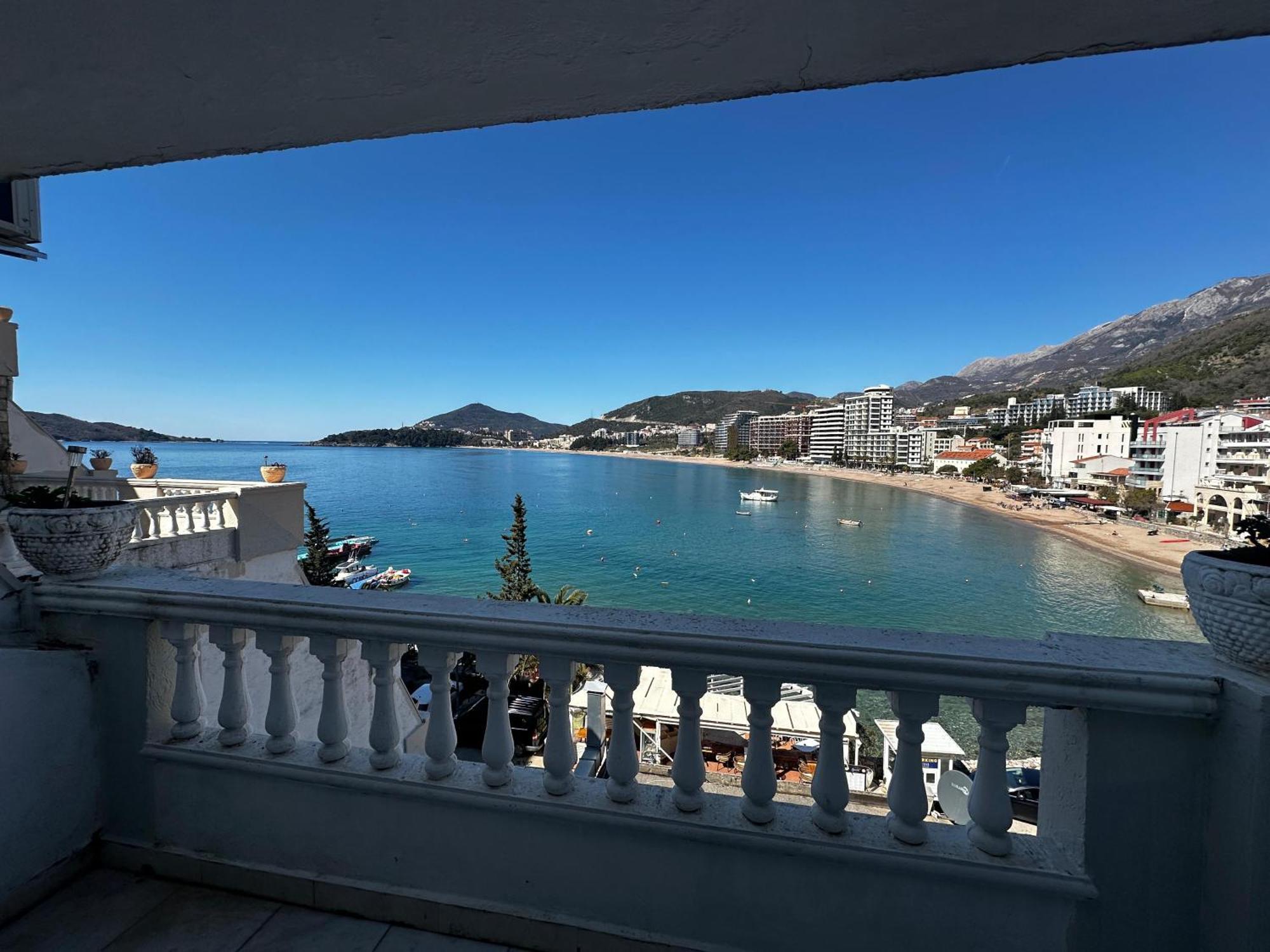 New Hotel Kuc By Marvel Budva Ngoại thất bức ảnh