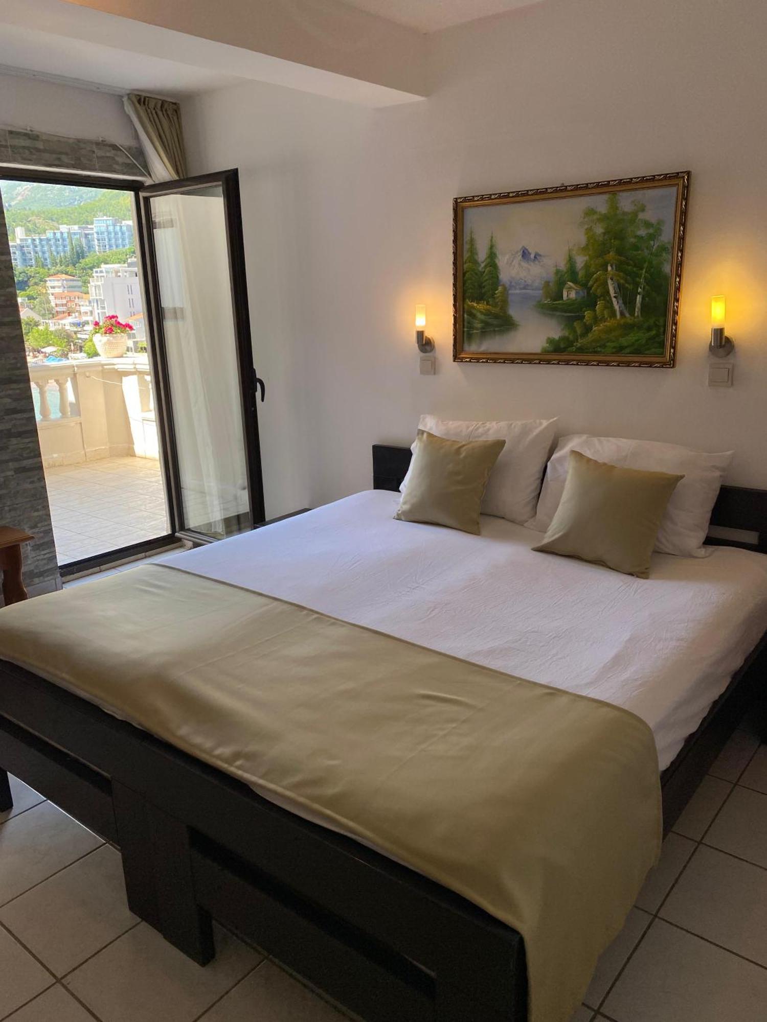 New Hotel Kuc By Marvel Budva Ngoại thất bức ảnh