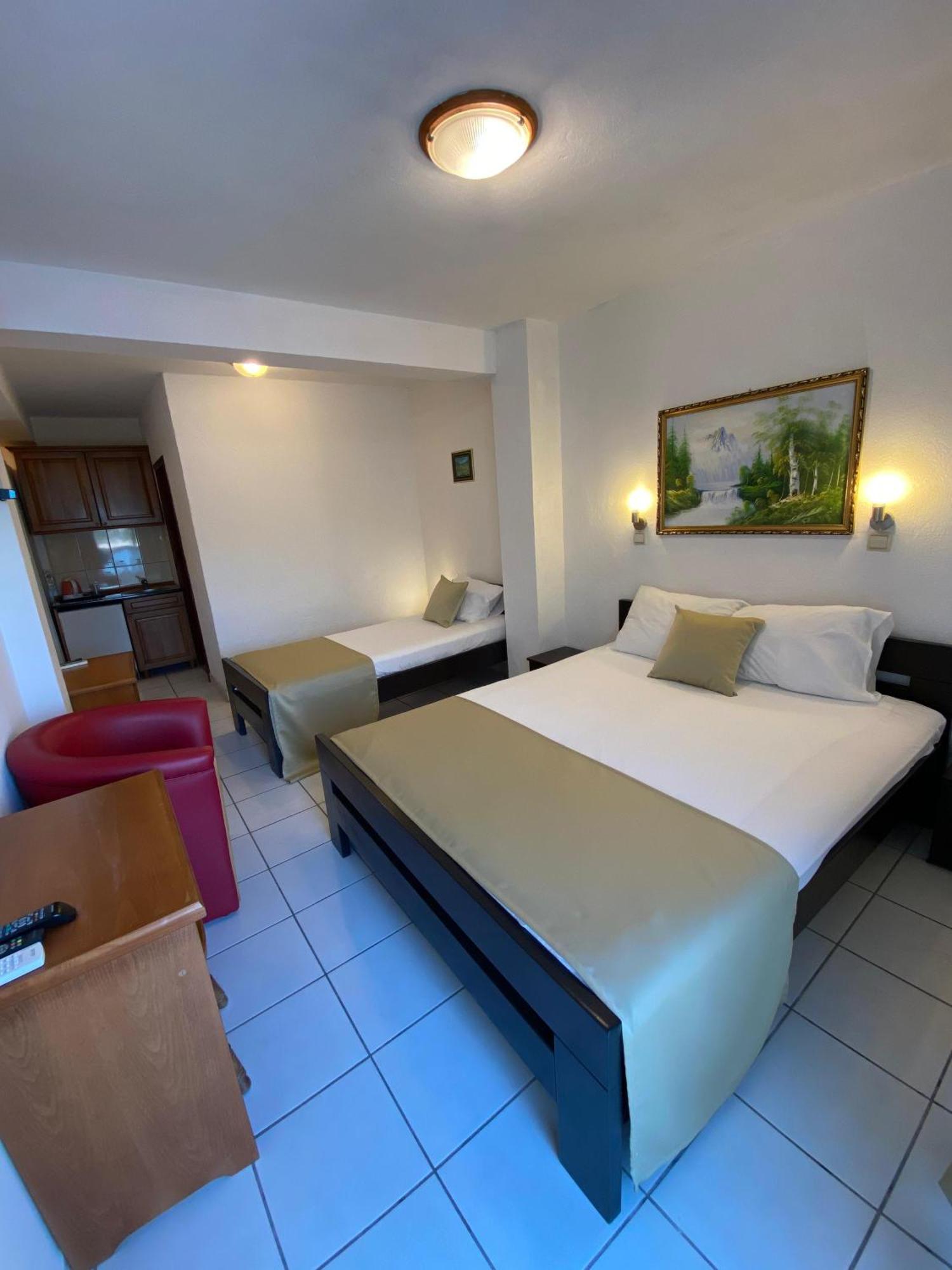 New Hotel Kuc By Marvel Budva Ngoại thất bức ảnh