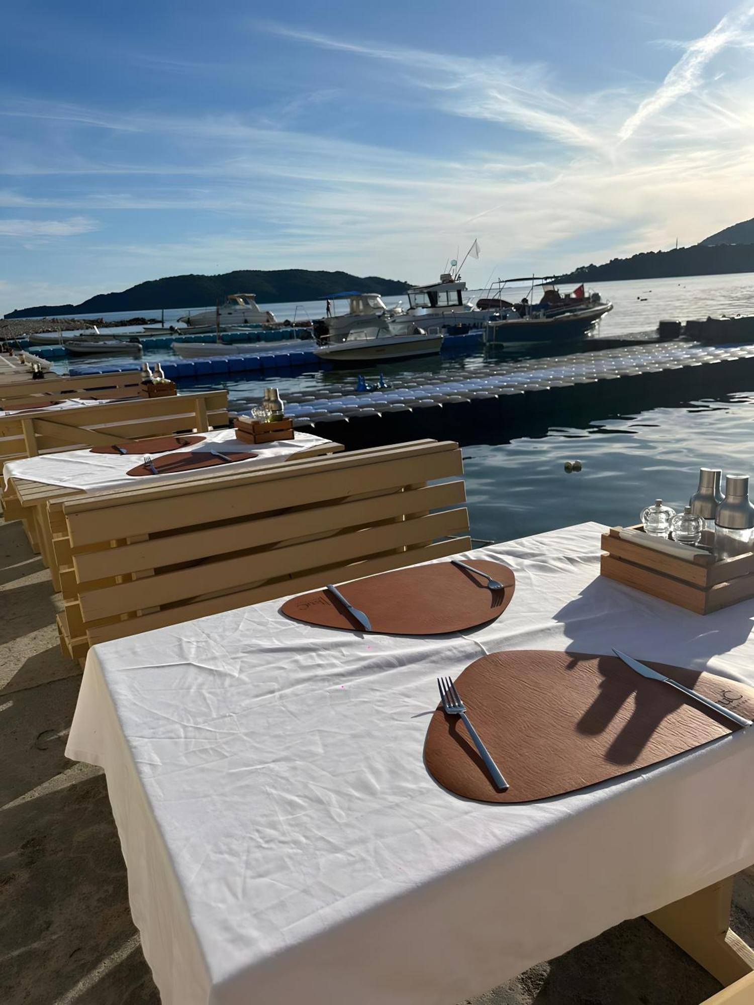 New Hotel Kuc By Marvel Budva Ngoại thất bức ảnh