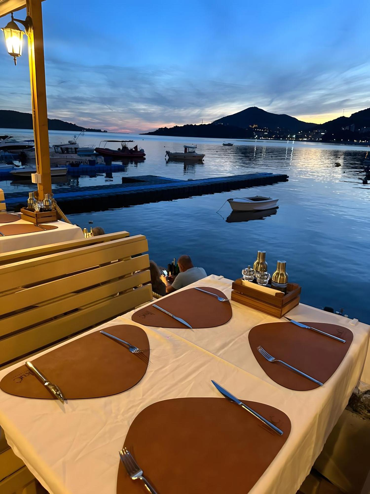 New Hotel Kuc By Marvel Budva Ngoại thất bức ảnh