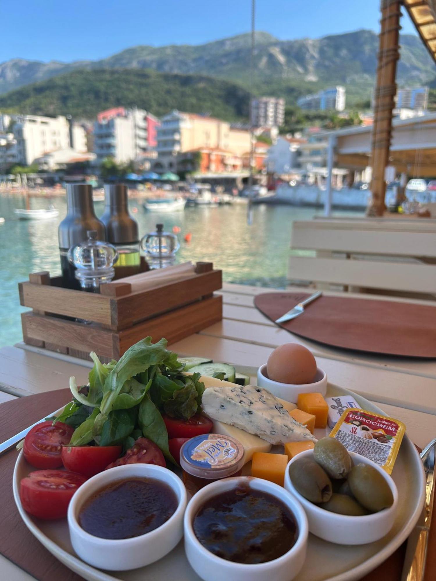 New Hotel Kuc By Marvel Budva Ngoại thất bức ảnh