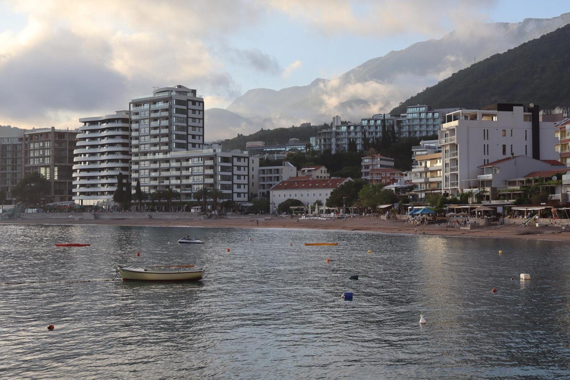 New Hotel Kuc By Marvel Budva Ngoại thất bức ảnh