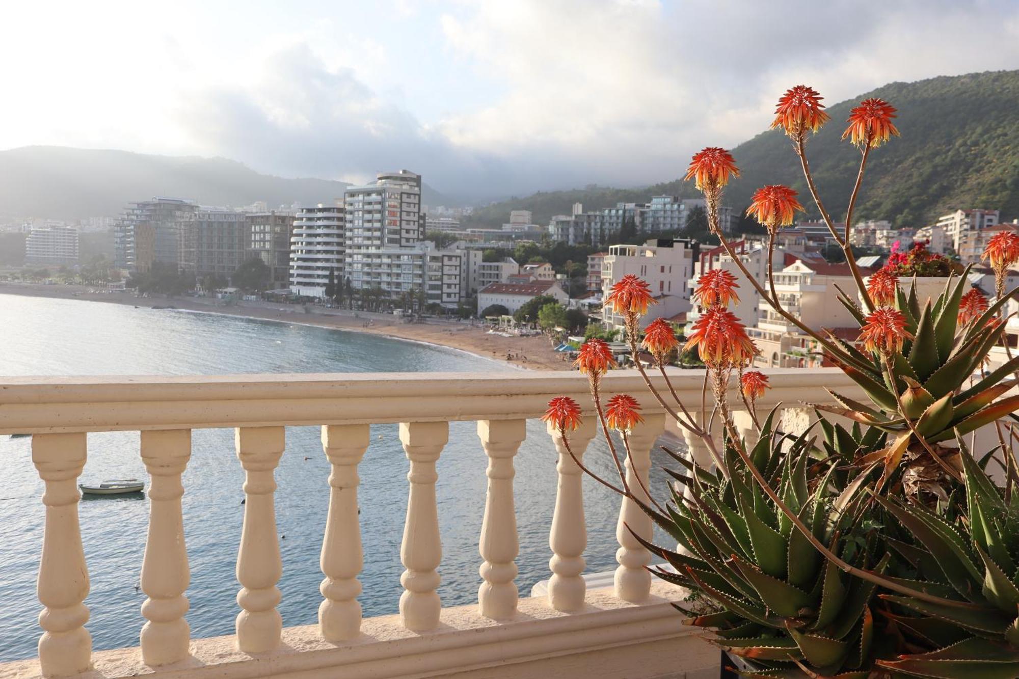 New Hotel Kuc By Marvel Budva Ngoại thất bức ảnh